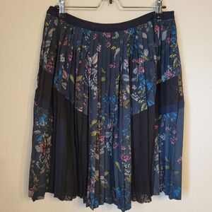 Banana Republic Spring Floral Pleated Midi Skirt 4 Blue Black Lace Chiffon NWT